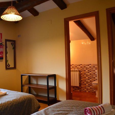 Apartamentos Rurales Tia Vicenta Санта-Еулалія-де-Оскос Екстер'єр фото