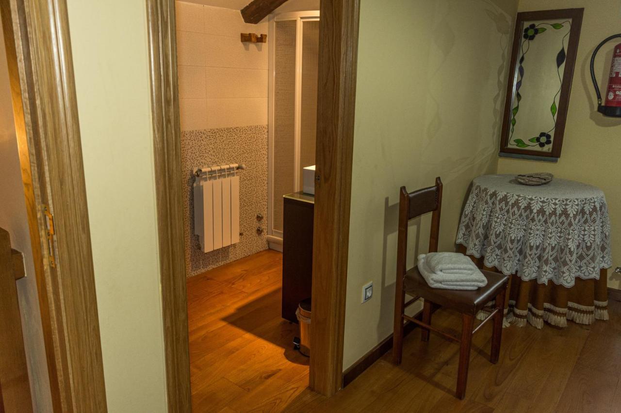 Apartamentos Rurales Tia Vicenta Санта-Еулалія-де-Оскос Екстер'єр фото